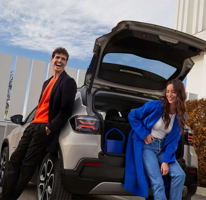 SUV compact jeep avengers. Comment trouver un suc compact.