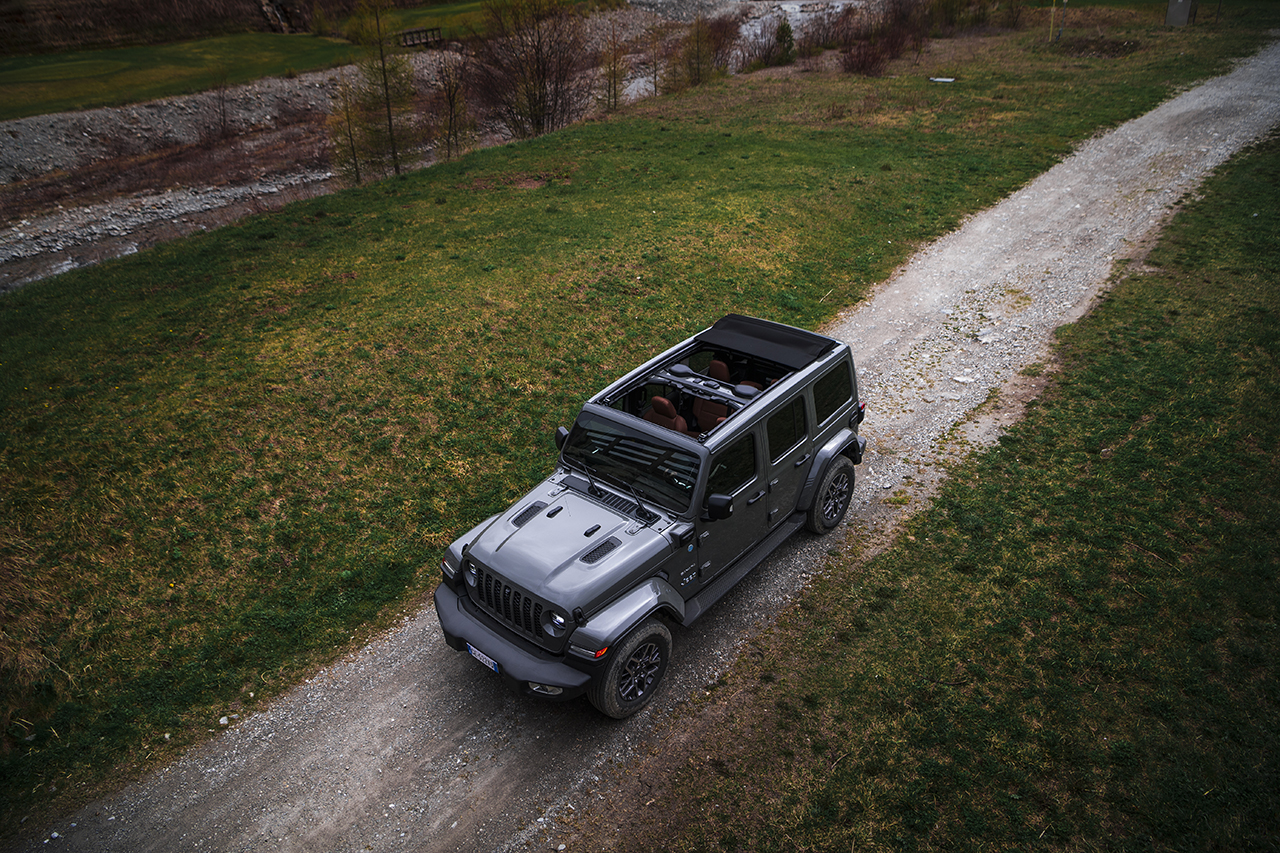 Confort,Modulable,Personnalisation,Pratique,Fonctionelle,Voiture,sécurité,boite automatique,économique,connectée,performante,polyvalente,spacieuse,élégante,jeep,SUV,systeme,liberté