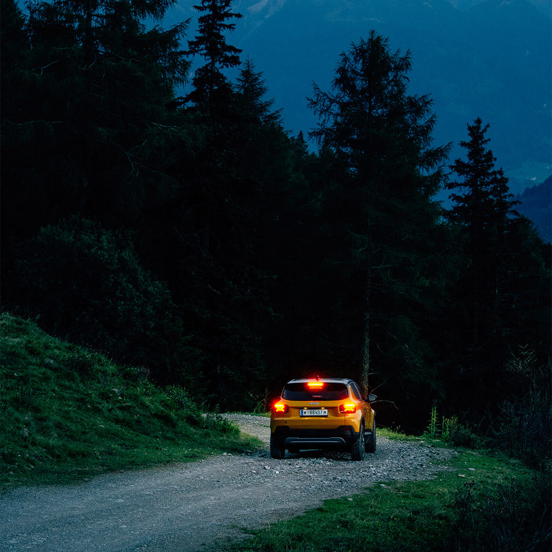 Peut être une image de route et nature
