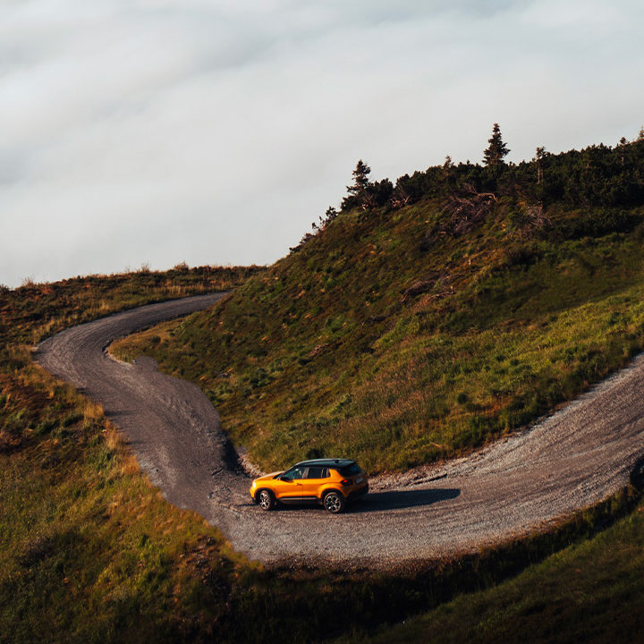 Peut être une image de nature et route