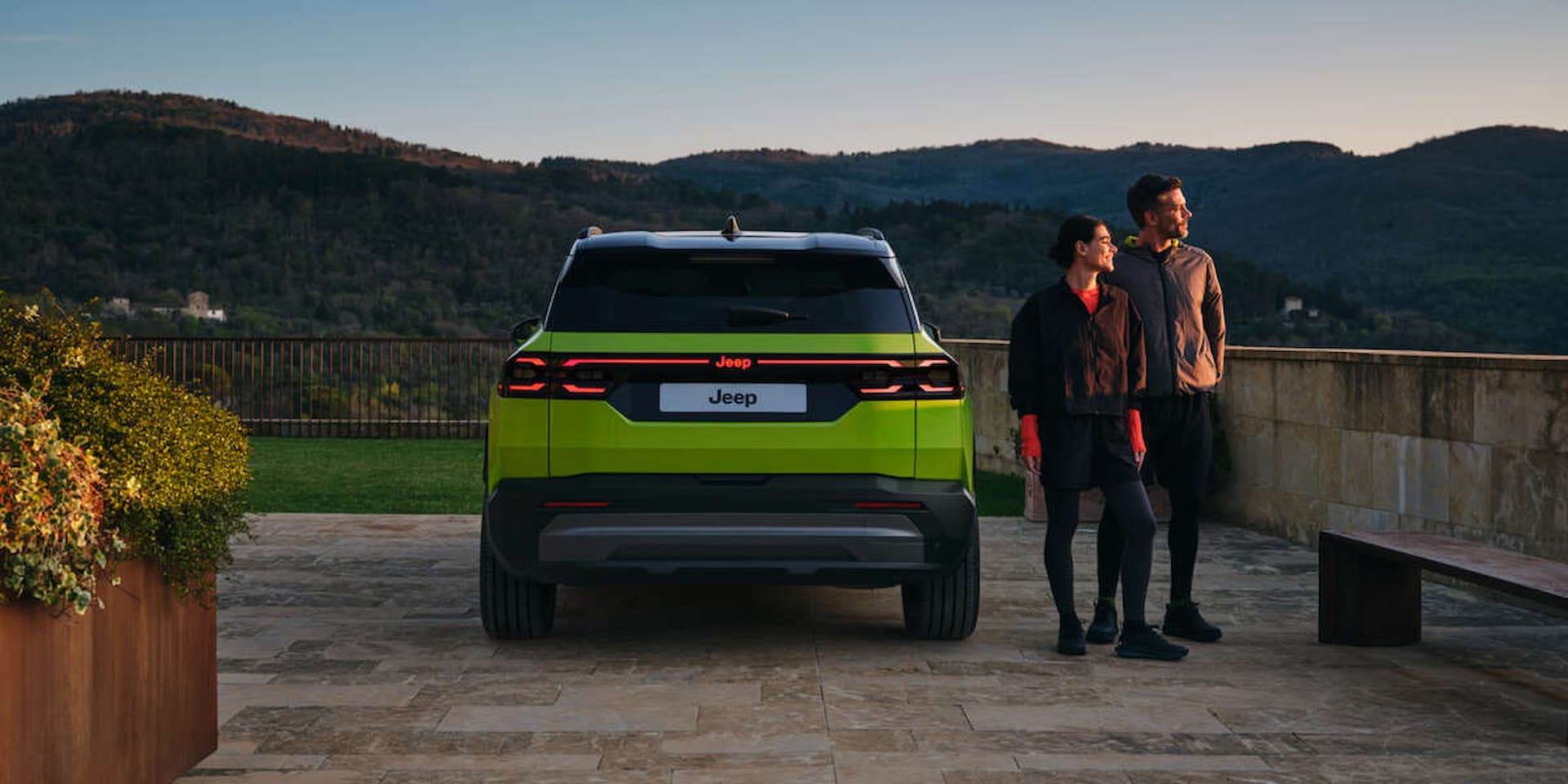 jeep compass 2025 nouveau professionnel vehicule neuf occasion valence drome 26000 ardeche