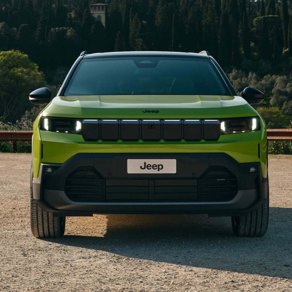 jeep compass electrique 2025 suv compact vert concession valence.jpg